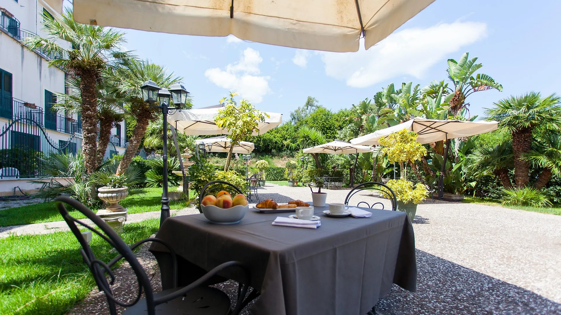 Hotel Villa D'Amato Palermo Itália
